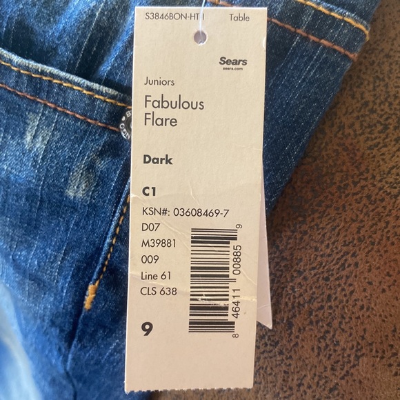 NWT BONGO Juniors Fab Fit Flare Jeans - Picture 6 of 8